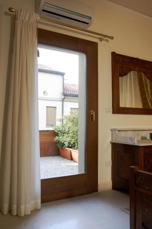 Barchessa Levi Morenos B&B Mira  Camera foto