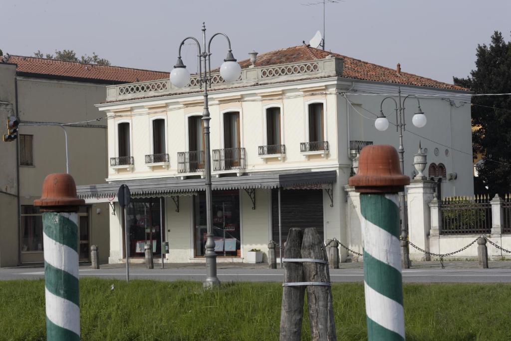 Barchessa Levi Morenos B&B Mira  Esterno foto